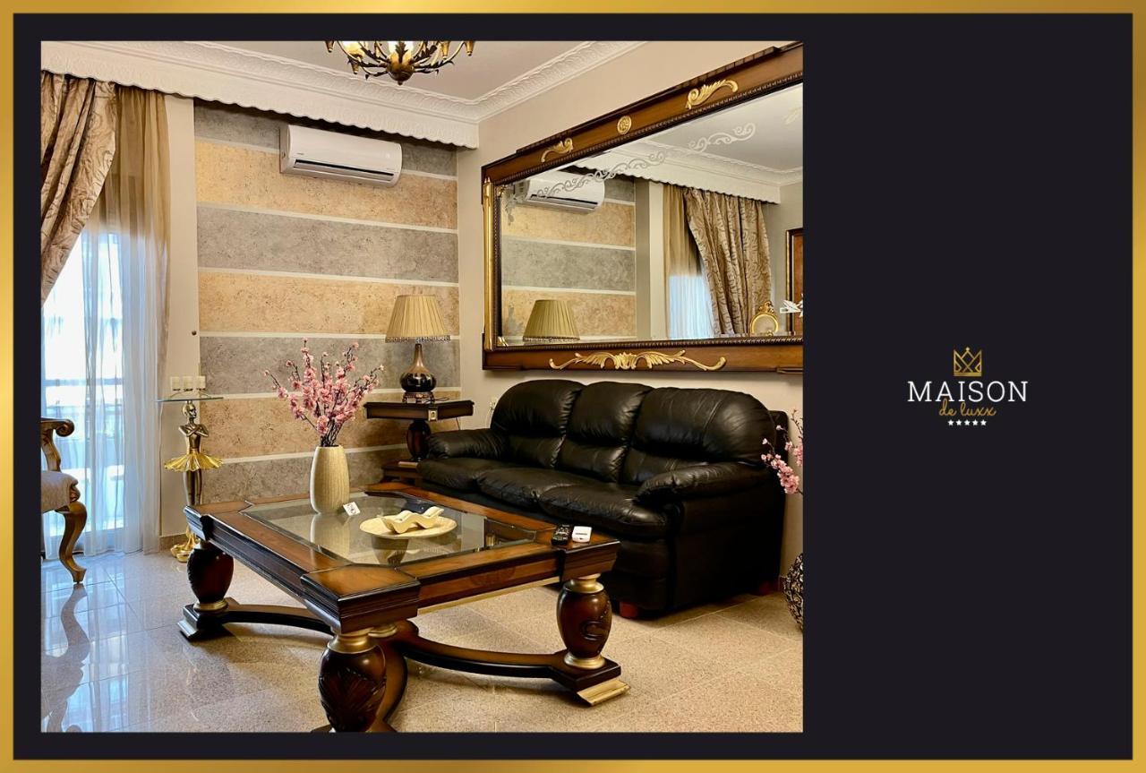 Maison De Luxx A5 Luxury Apartment In Larissa Buitenkant foto